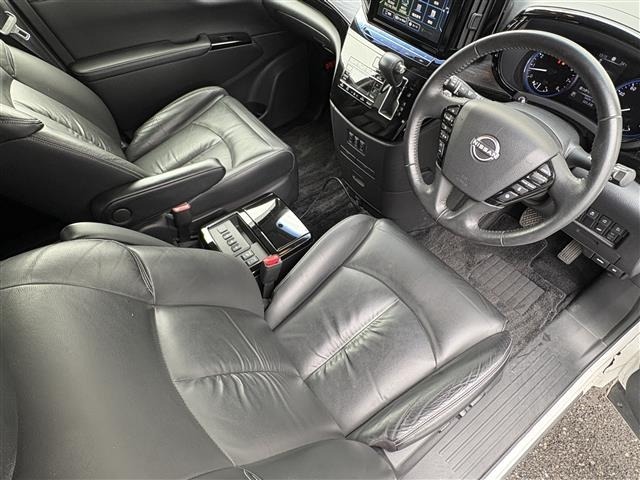 Nissan ELGRAND 2023 7594507-1