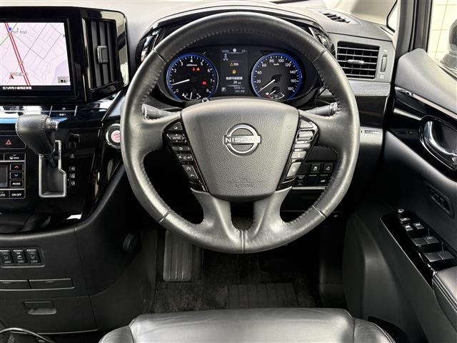 Nissan ELGRAND 2023 7594507-15