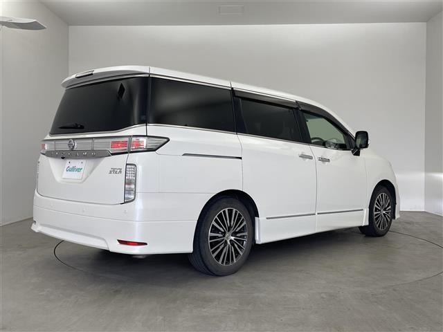 Nissan ELGRAND 2019 7594508-14
