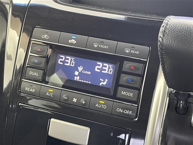 Nissan ELGRAND 2019 7594508-2