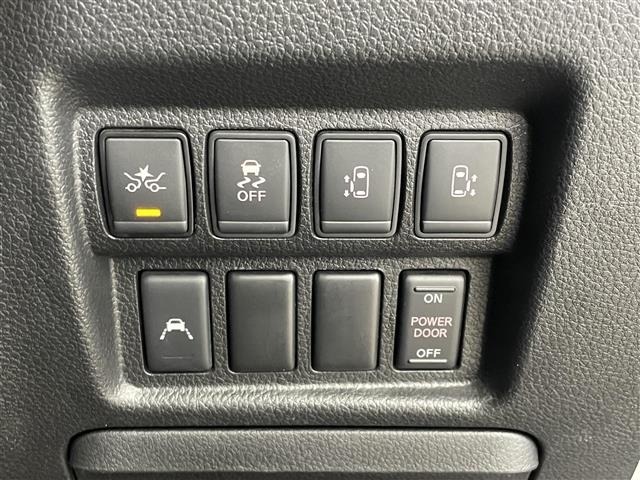 Nissan ELGRAND 2019 7594508-4