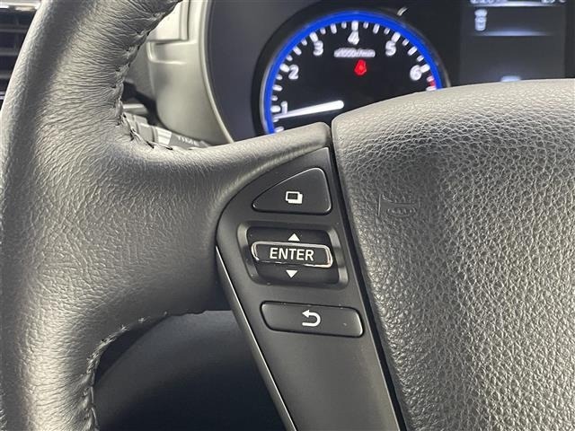 Nissan ELGRAND 2019 7594508-5