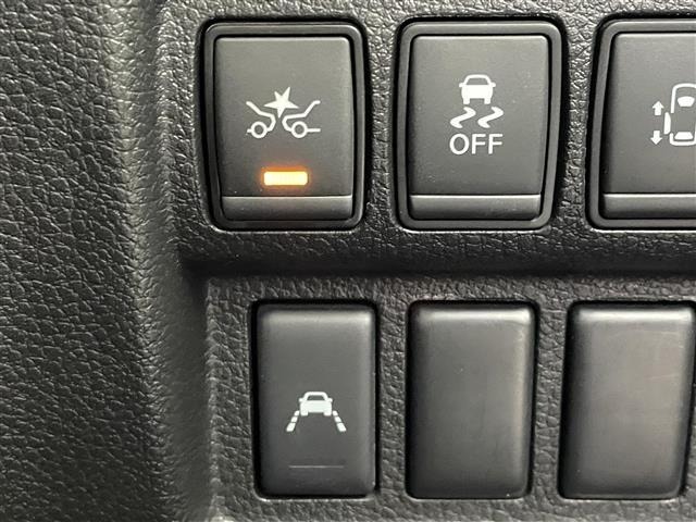 Nissan ELGRAND 2019 7594508-6