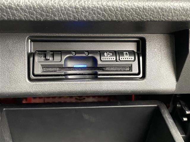 Nissan ELGRAND 2019 7594508-9