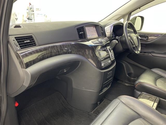 Nissan ELGRAND 2014 7594509-10