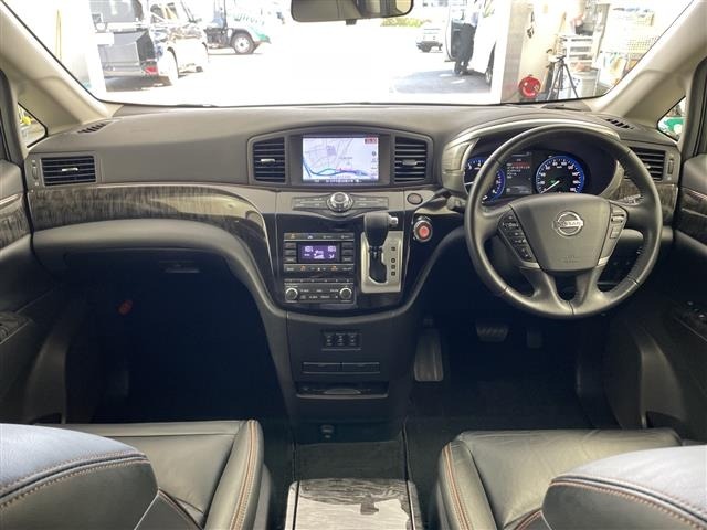 Nissan ELGRAND 2014 7594509-14