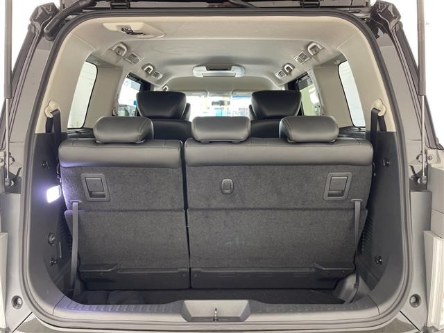 Nissan ELGRAND 2014 7594509-2