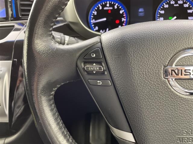 Nissan ELGRAND 2016 7594510-1