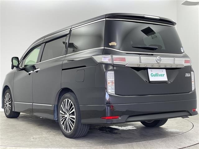 Nissan ELGRAND 2016 7594510-13