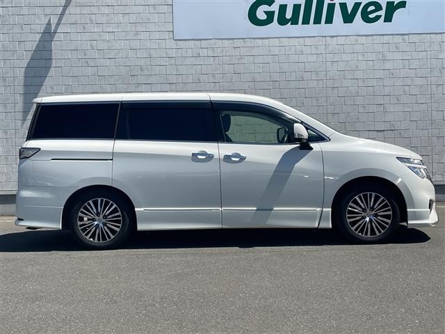 Nissan ELGRAND 2017 7594511-3