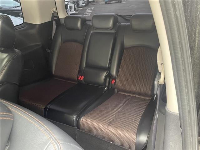 Nissan ELGRAND 2010 7594512-20