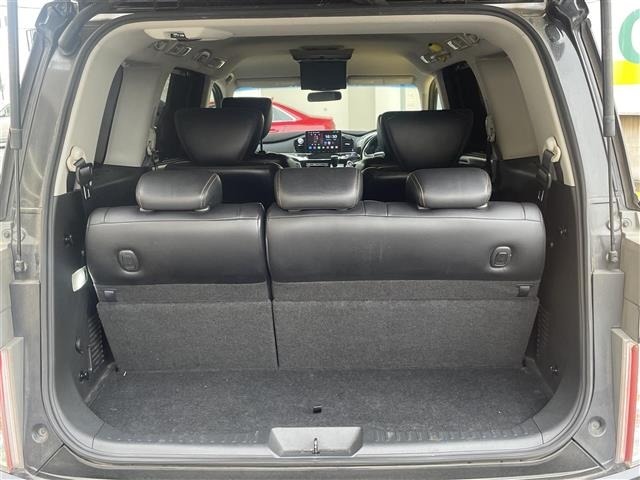 Nissan ELGRAND 2010 7594512-22