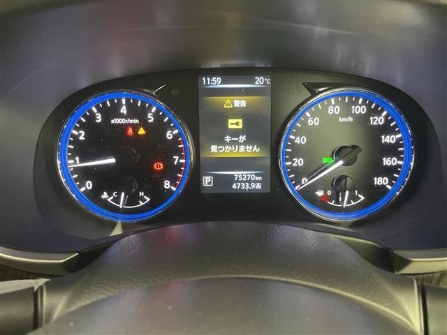 Nissan ELGRAND 2015 7594514-16