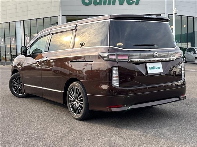 Nissan ELGRAND 2016 7594515-13
