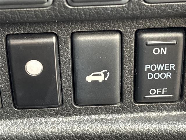 Nissan ELGRAND 2016 7594515-8