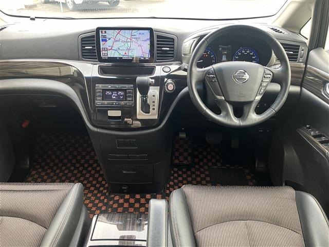 Nissan ELGRAND 2019 7594520-14