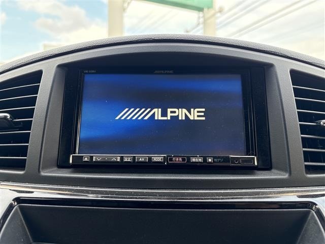 Nissan ELGRAND 2011 7594522-10