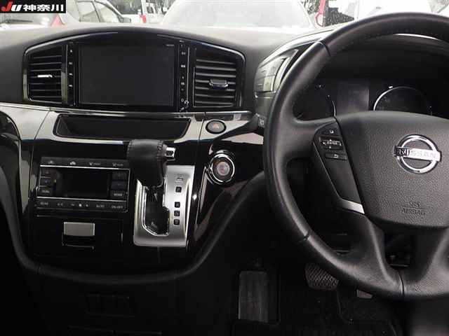 Nissan ELGRAND 2019 7594525-6
