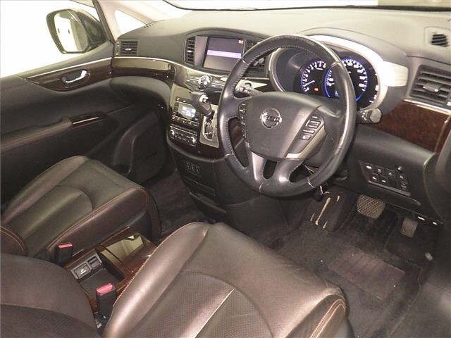 Nissan ELGRAND 2013 7594527-3