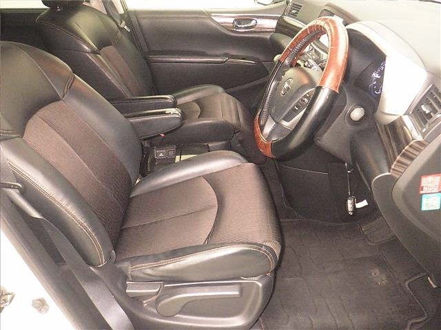 Nissan ELGRAND 2018 7594528-5