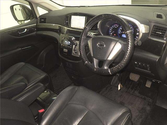 Nissan ELGRAND 2013 7594529-3