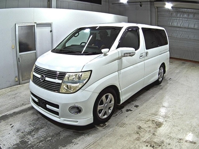 Nissan ELGRAND 2009 7594530-4