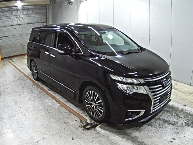 Nissan ELGRAND 2016 7594553-0