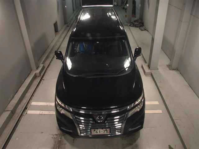 Nissan ELGRAND 2015 7594554-6