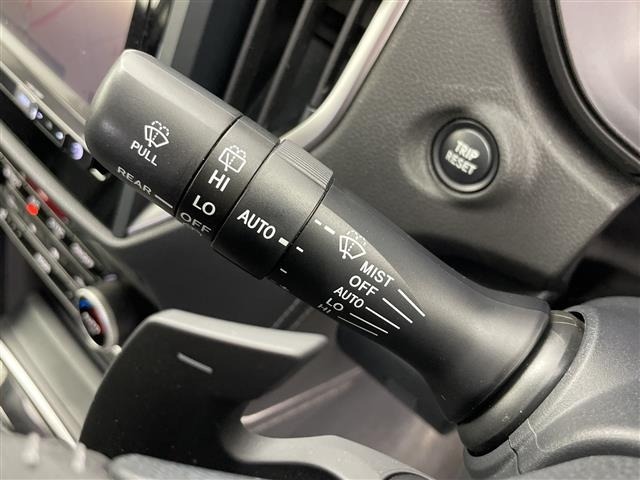 Subaru FORESTER 2018 7595030-5