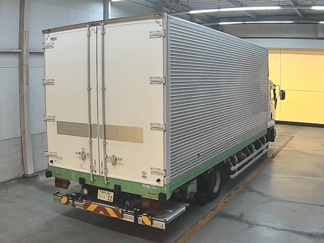 Isuzu FORWARD 2013 7587220-1