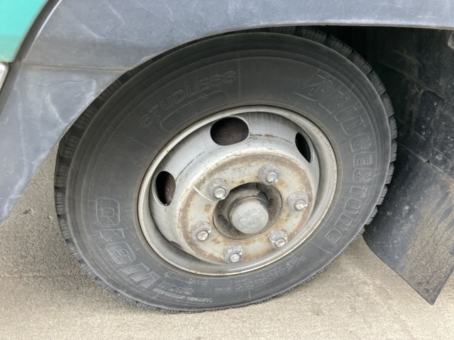 Isuzu FORWARD 2003 7587300-8