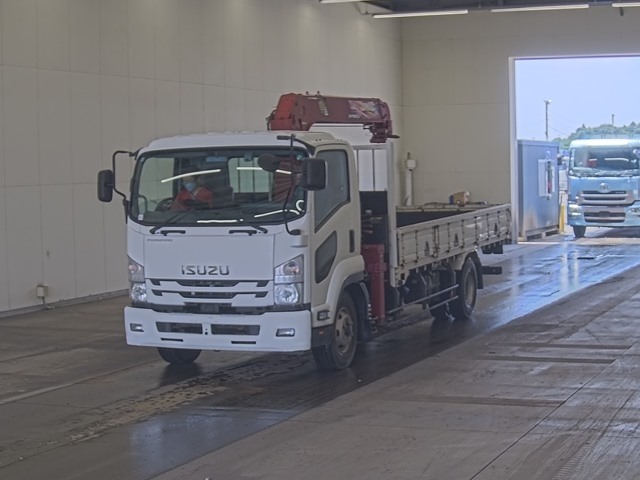 Isuzu FORWARD 2018 7587358-0