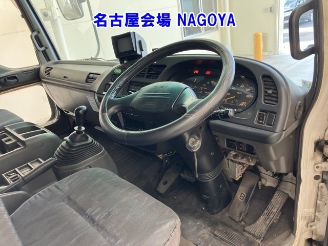 Isuzu FORWARD 2005 7587359-4