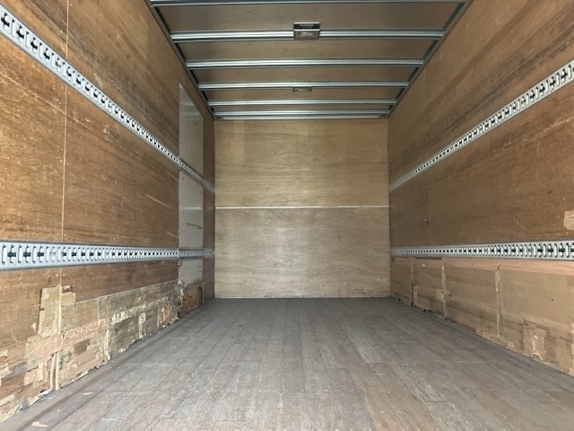 Isuzu FORWARD 2011 7587372-19