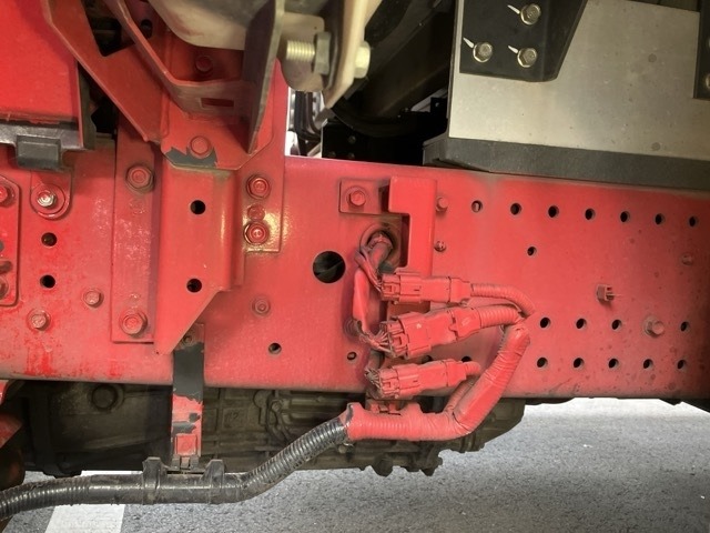 Isuzu FORWARD 2019 7587373-11