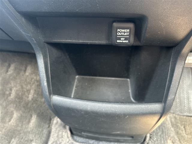 Honda FREED 2013 7570111-2