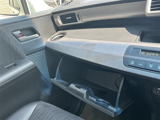 Honda FREED 2013 7570111-4