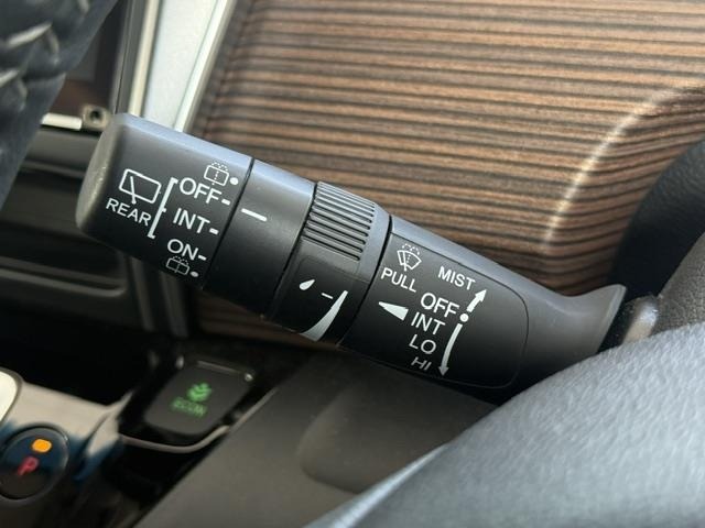 Honda FREED 2023 7570113-7