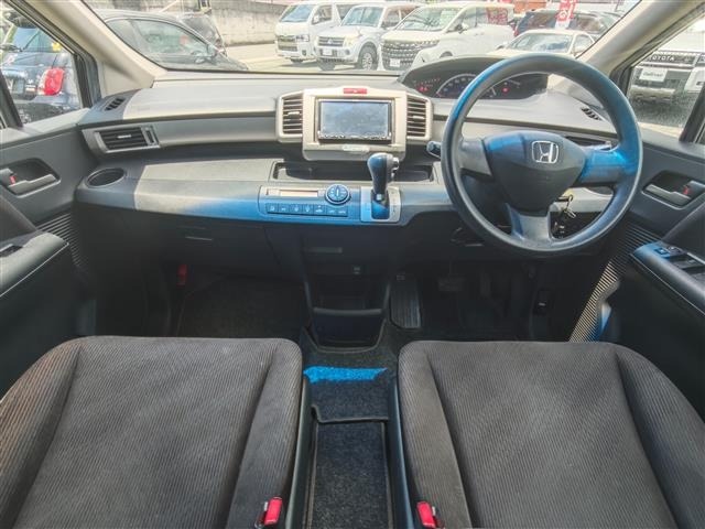 Honda FREED 2011 7570132-14