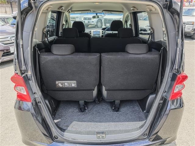 Honda FREED 2011 7570132-2