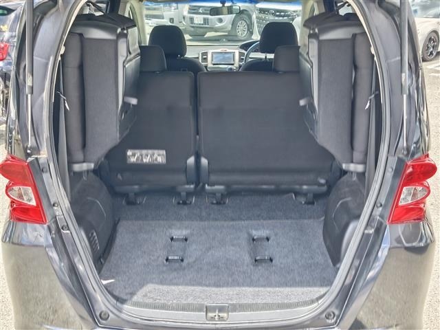 Honda FREED 2011 7570132-4