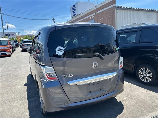 Honda FREED 2013 7570141-1
