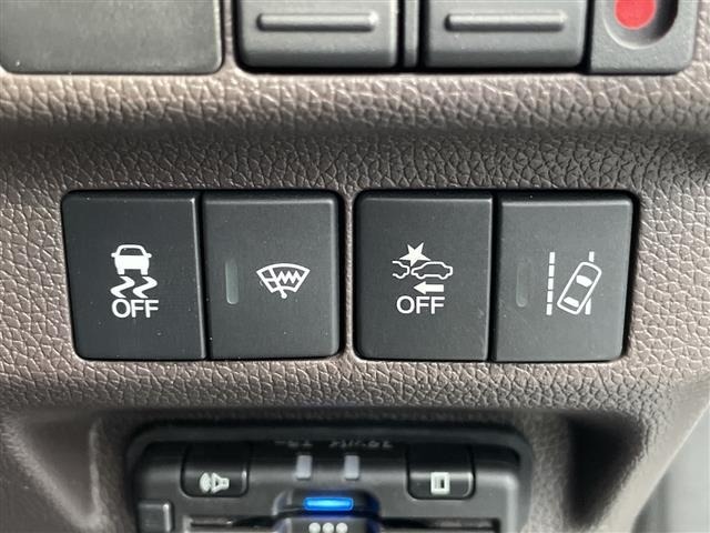Honda FREED 2022 7570142-9