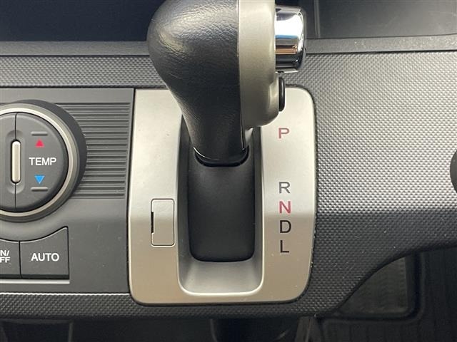 Honda FREED 2015 7570144-22