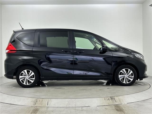 Honda FREED 2023 7570170-12