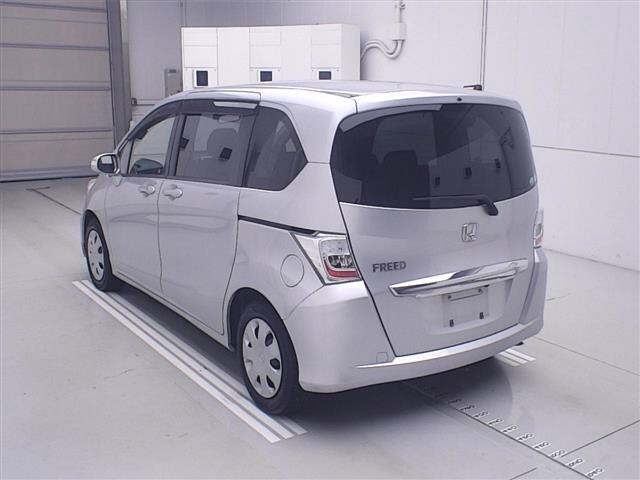Honda FREED 2012 7570219-1