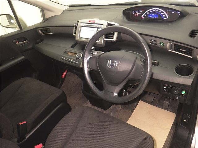 Honda FREED 2012 7570219-3