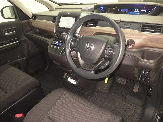 Honda FREED 2022 7570220-3