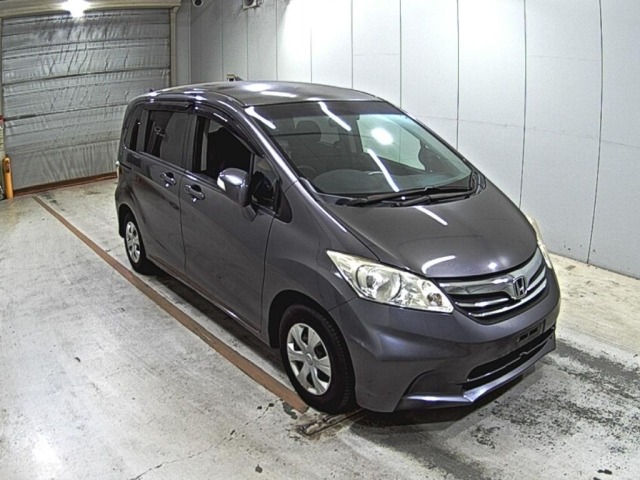 Honda FREED 2013 7570235-0