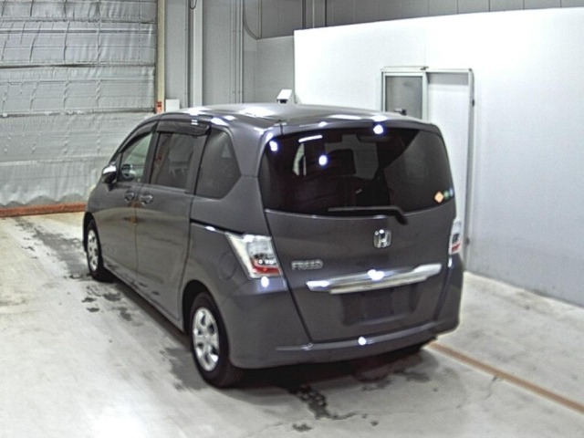 Honda FREED 2013 7570235-1
